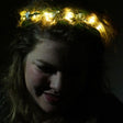 Bloemenkroon Glow witte roosjes
